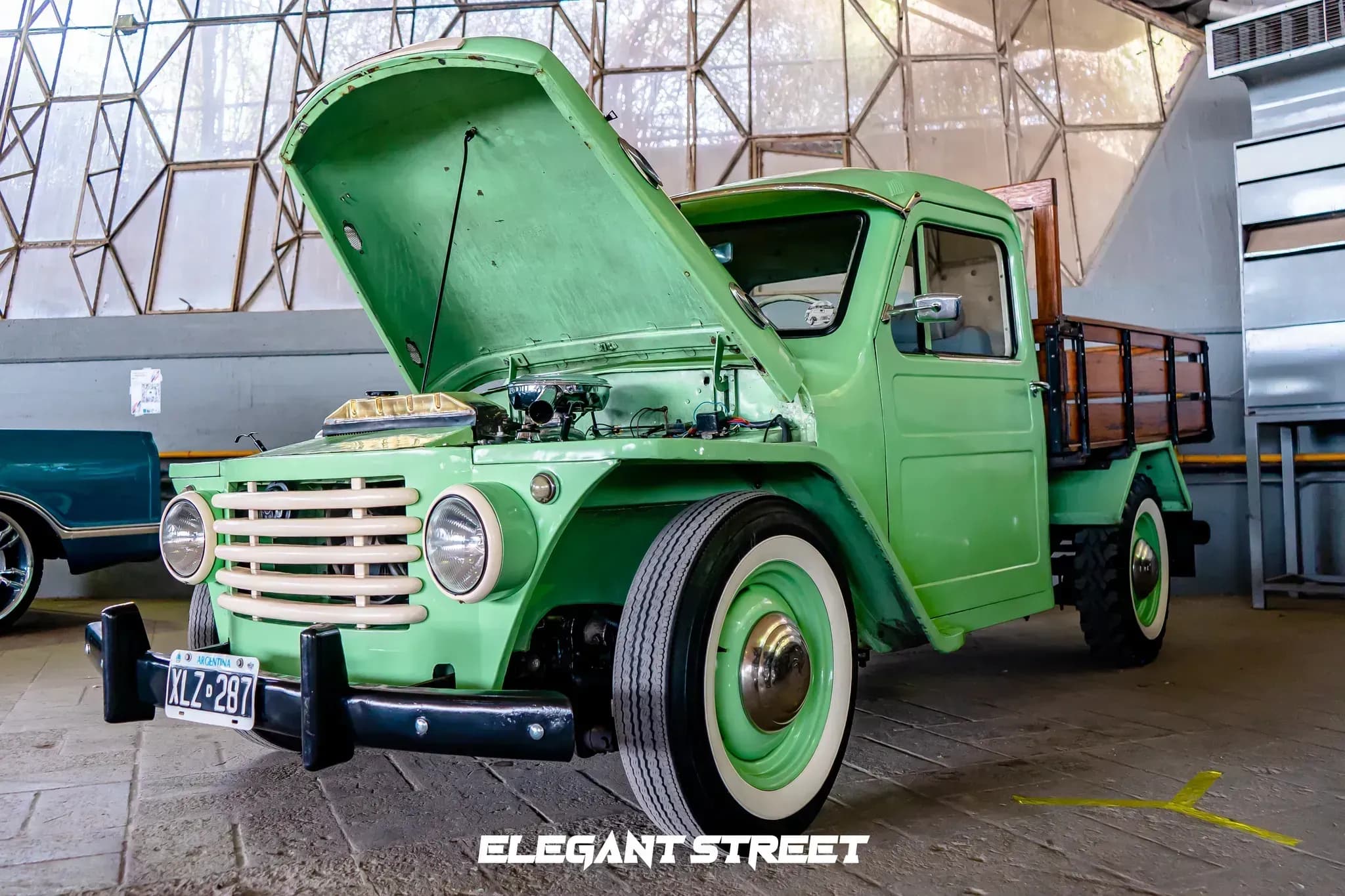Elegant Street 2K22