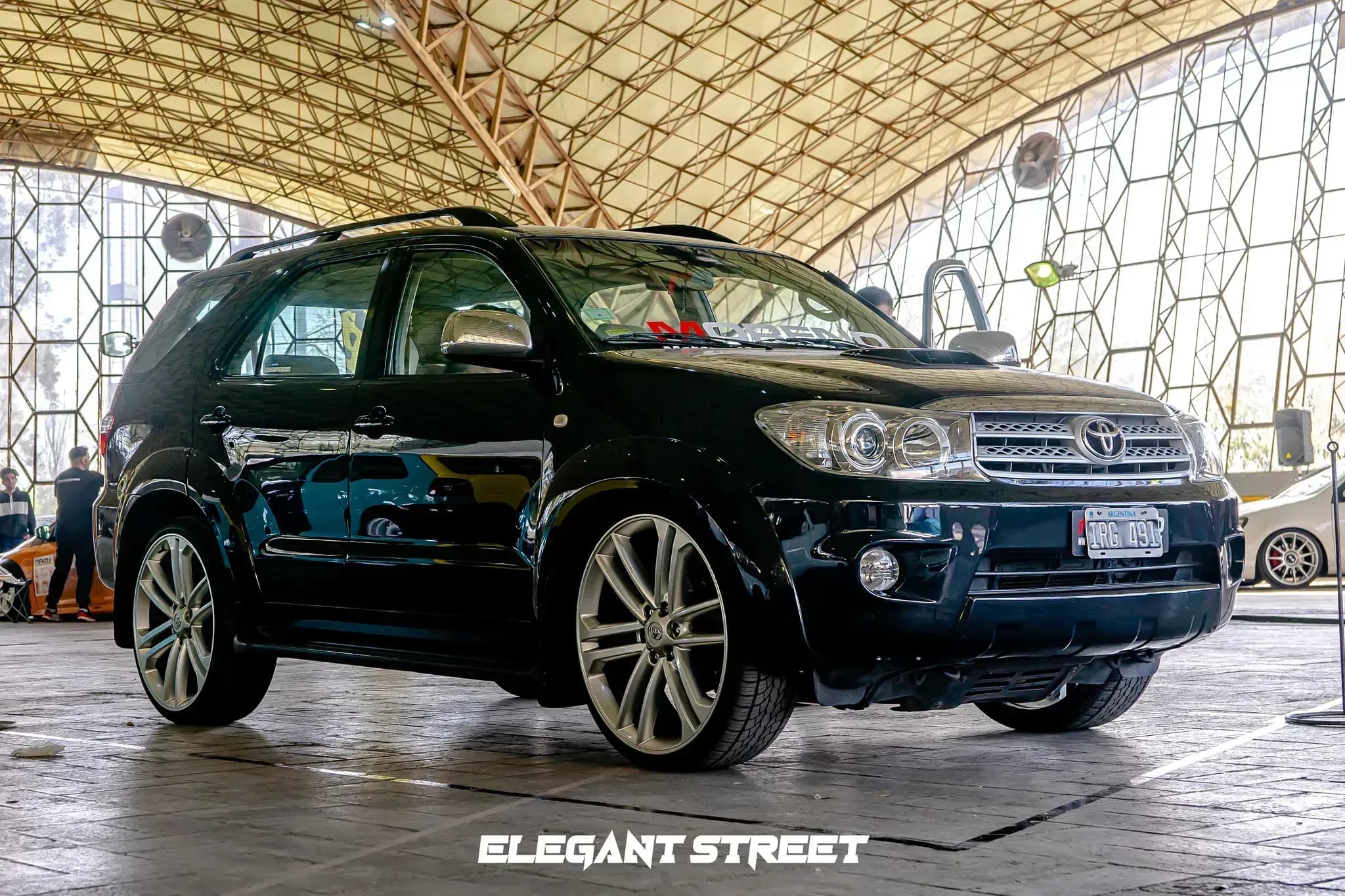 Elegant Street 2K22