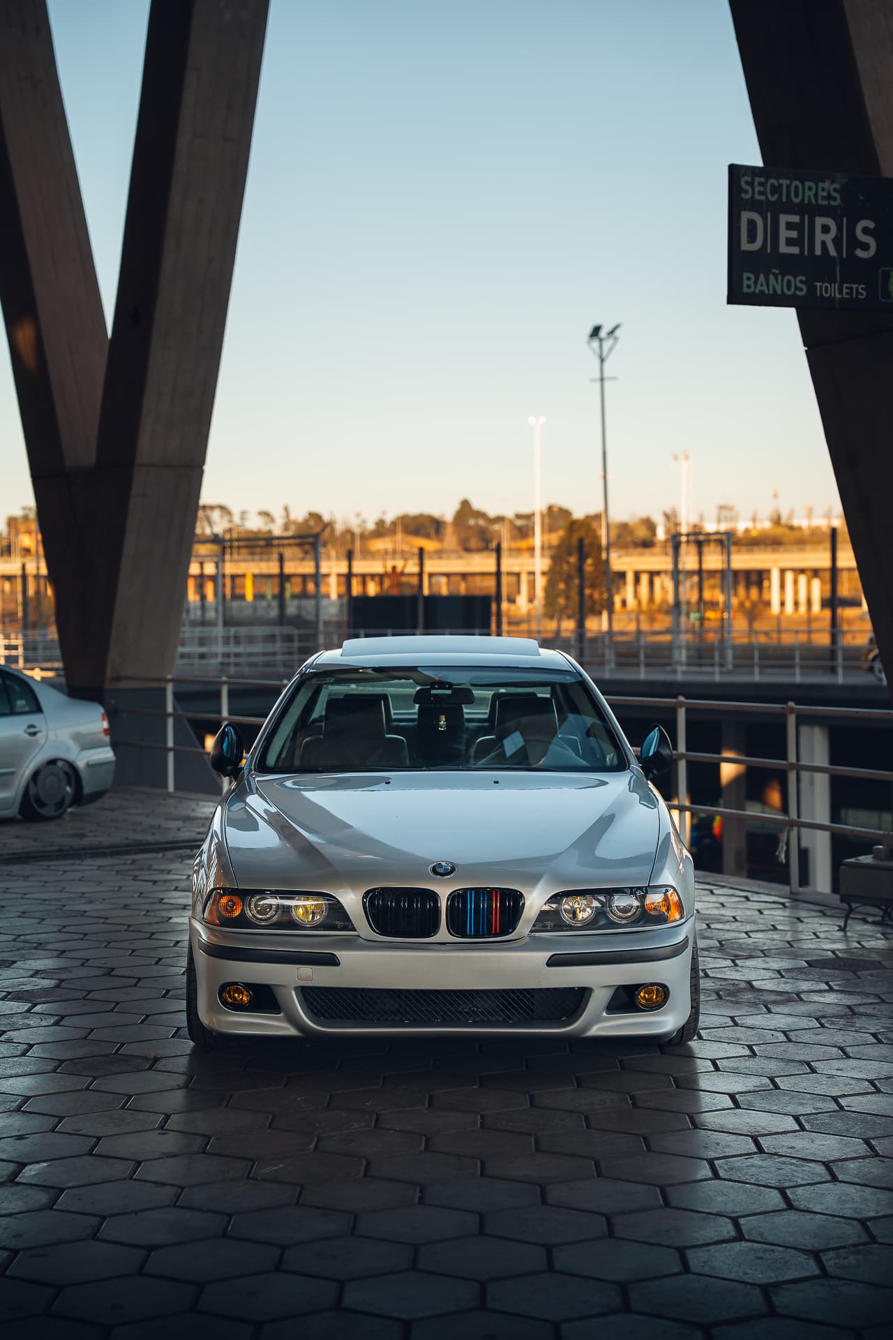 Elegant Street 2K25