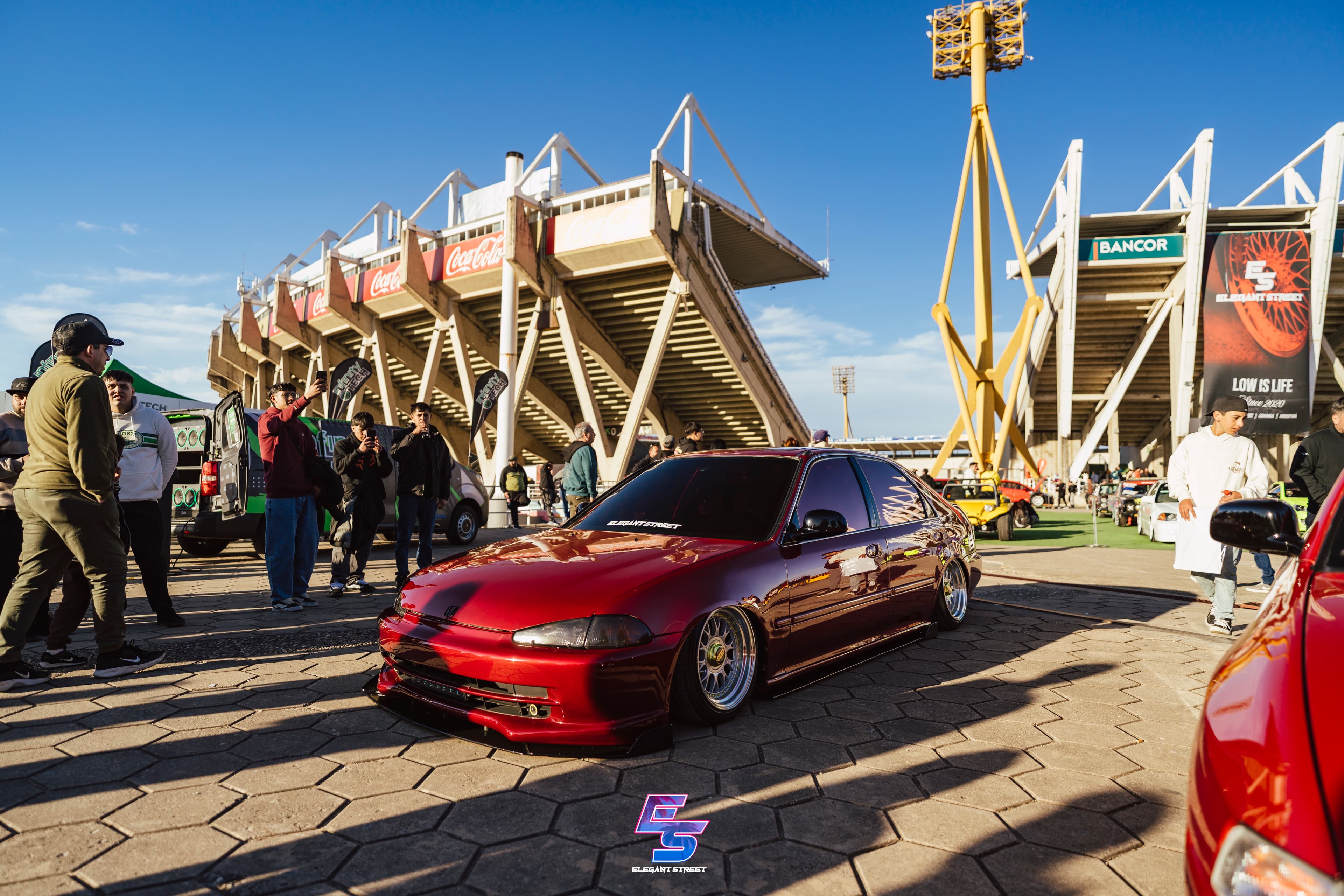 Elegant Street 2K25