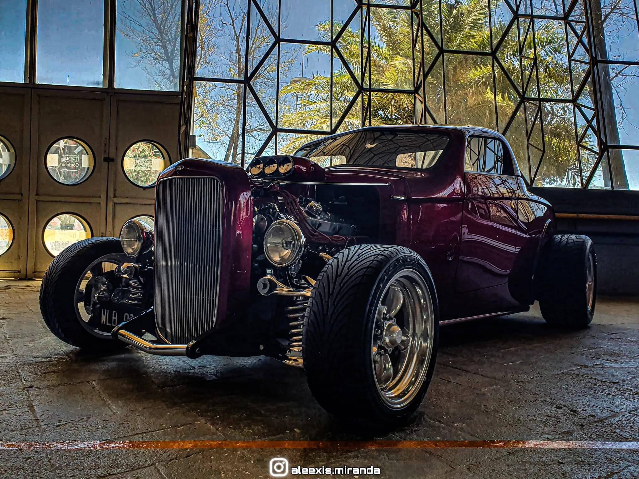 HOT ROD - 1