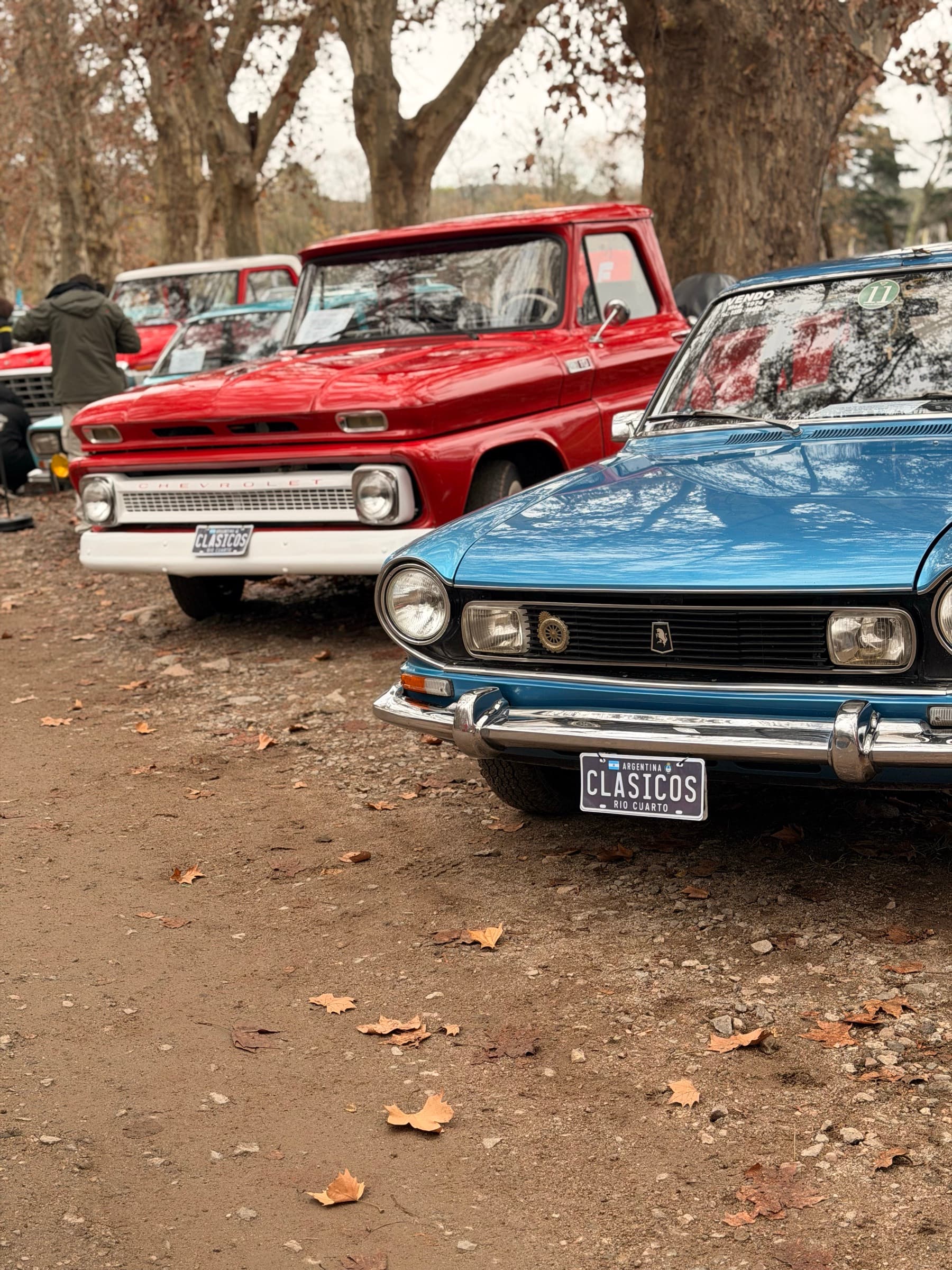 Elegant Street Classic Cars 2K26