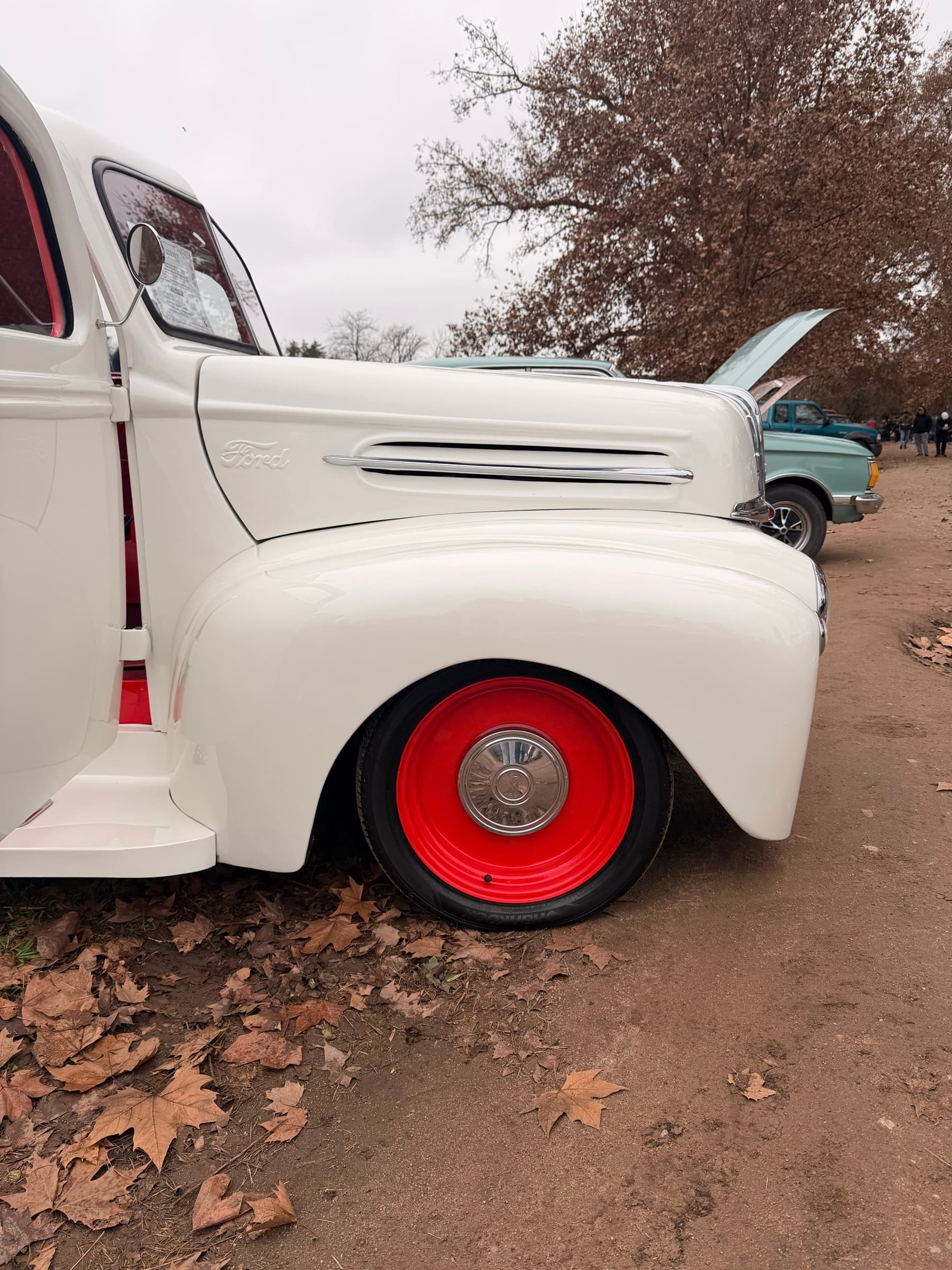 Elegant Street Classic Cars 2K26